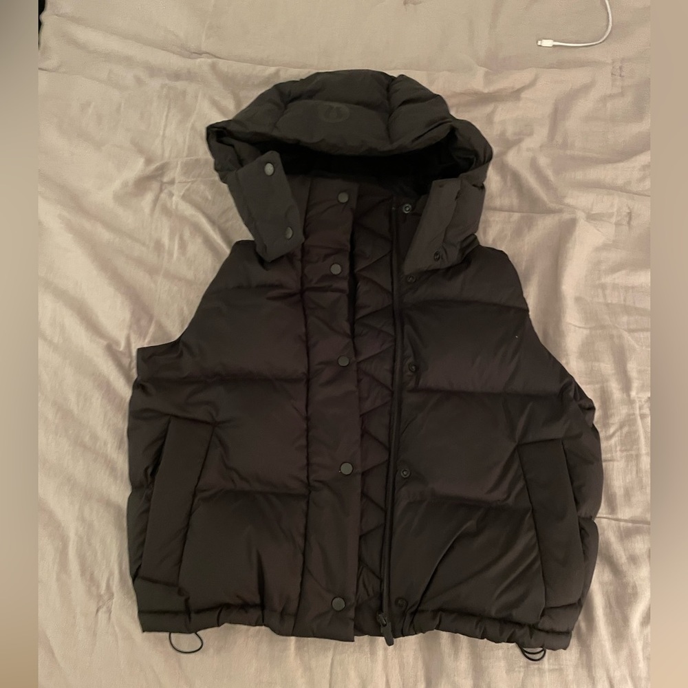 Lululemon Wunder Puff Cropped Vest